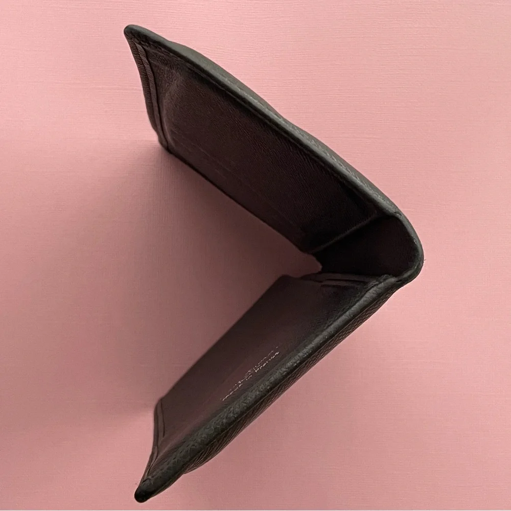 Louis Vuitton Taiga Bifold